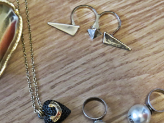 Aksesuarım Beni Yansıtır